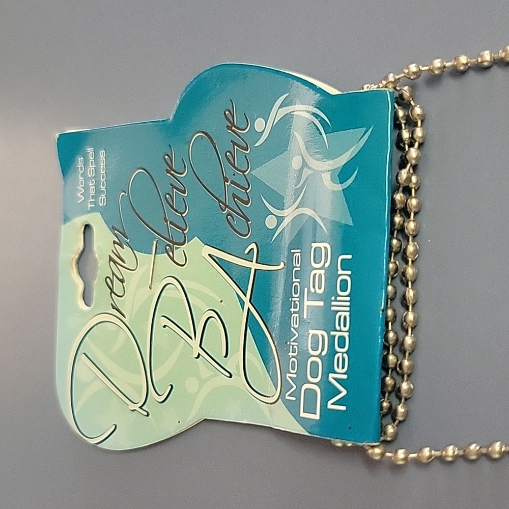 Cute dog tag necklace . - Picture 3 of 3